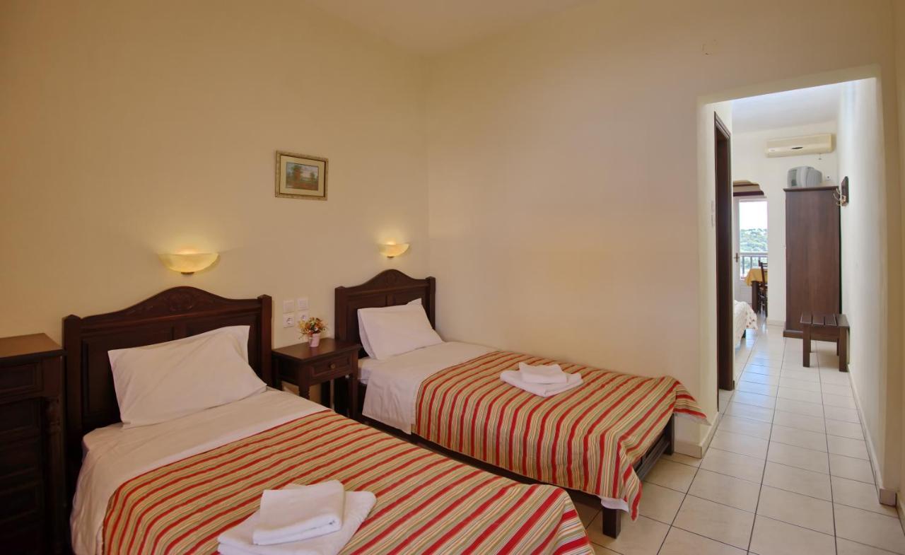 Apartament Pansion Nikos Patitírion Zewnętrze zdjęcie