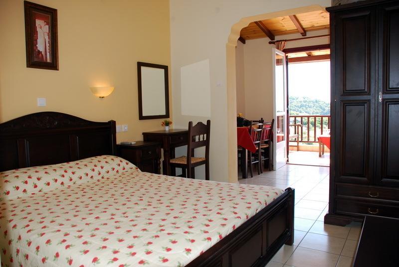 Apartament Pansion Nikos Patitírion Pokój zdjęcie